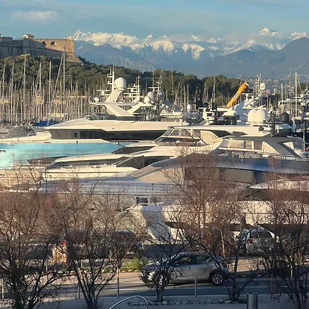 Carré&yachts View 2bed In Old Antibes
