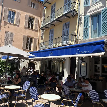 Апартаменти Carre & Yachts View 2bed In Old